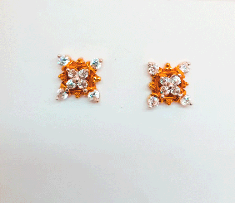 Antique Ethnic Design-22K Gold Tops