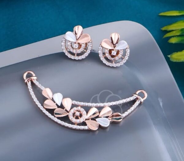 Trendy 18K Rose Gold Mangalsutra Set