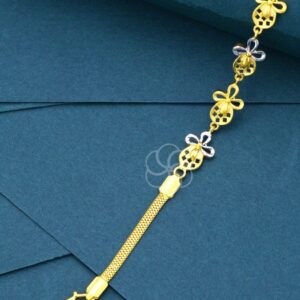 Fashionable 18K Gold Women’s Bracelet