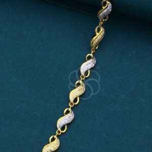 Modern 18K Rose Gold Women’s Bracelet