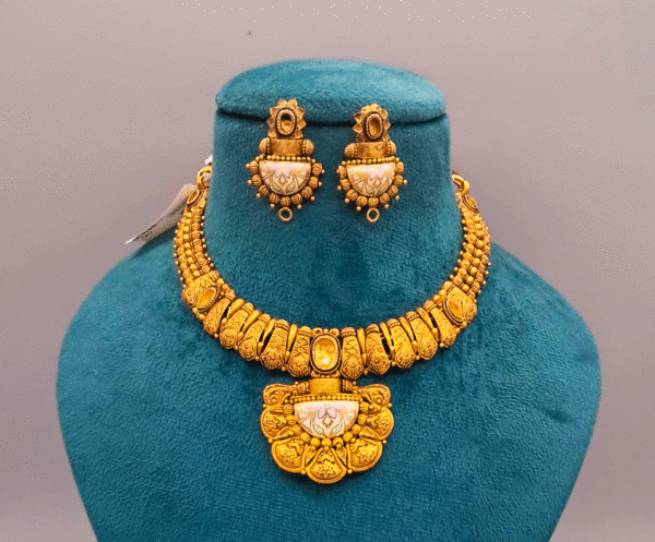 Classic 22K Yellow Gold Necklace for Women's