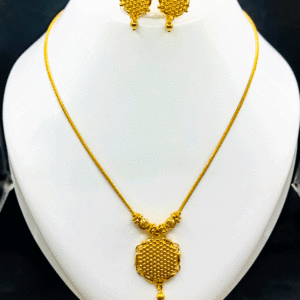 Stylish Necklace Kanti Set for Women's