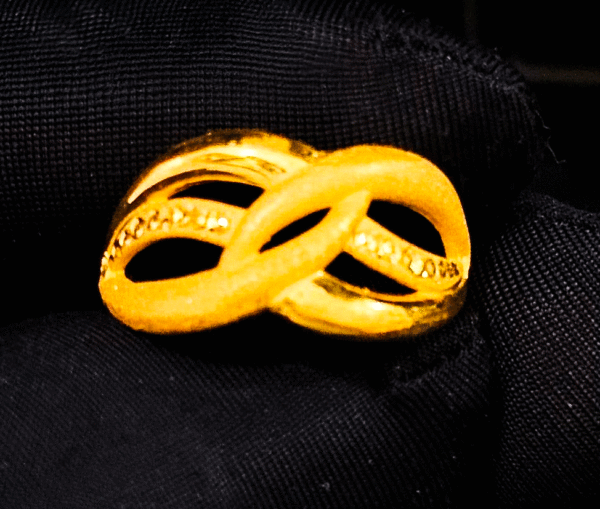 Comfortable 22K Designer Gold Ring