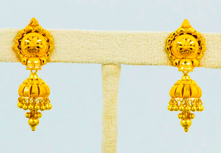 Elegents 22 Karat Gold Earrings For Women's