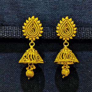 Elegant 22K Gold Earring For Men's