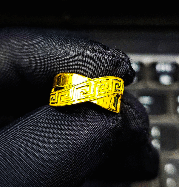 Luxurious 22K Gold Ring