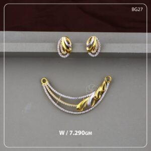 Dual-Tone Curved Necklace Centerpiece with Matching Stud Earrings