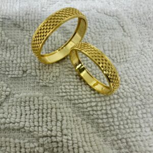 Golden Geo-Textured Band Ring Set